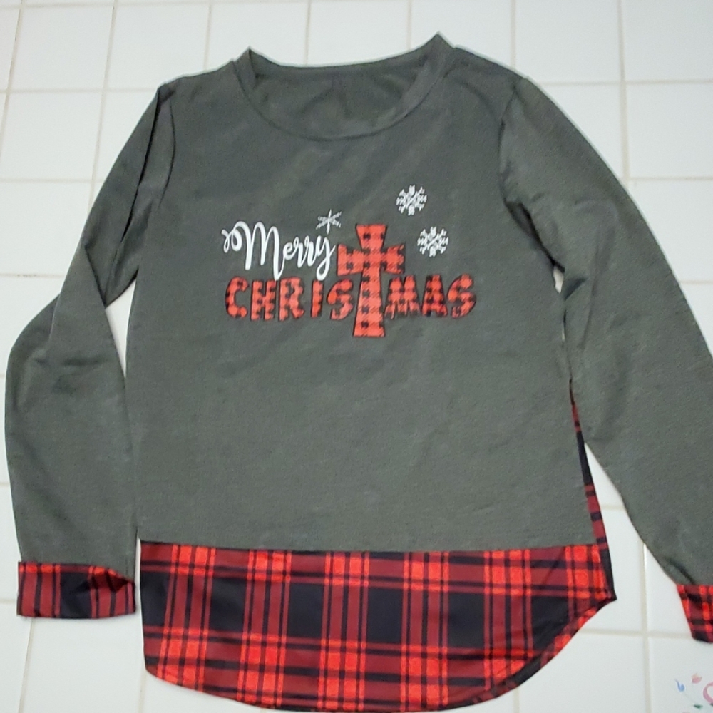 Long sleeve Christmas tee